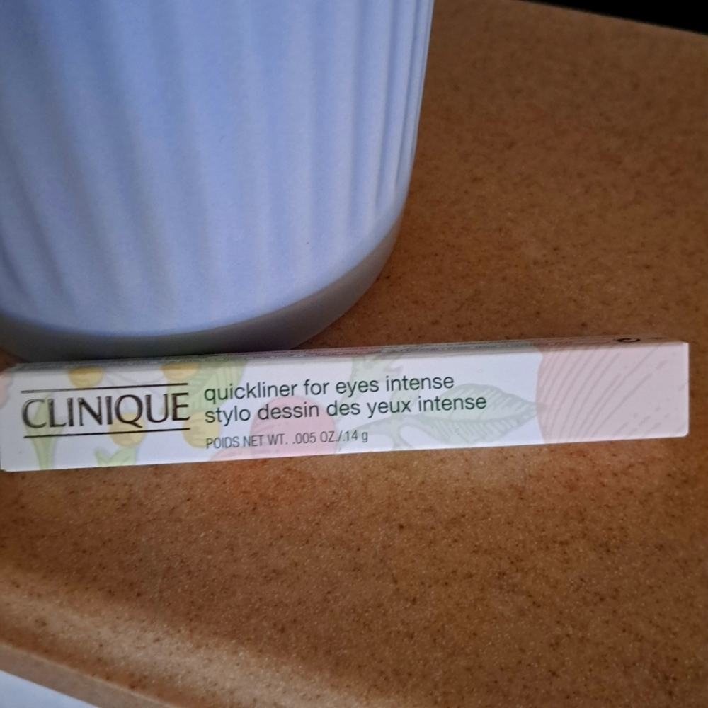 Clinique quickliner for eyes intense